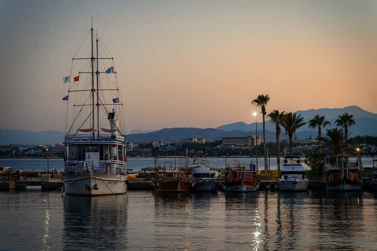 Side Harbour