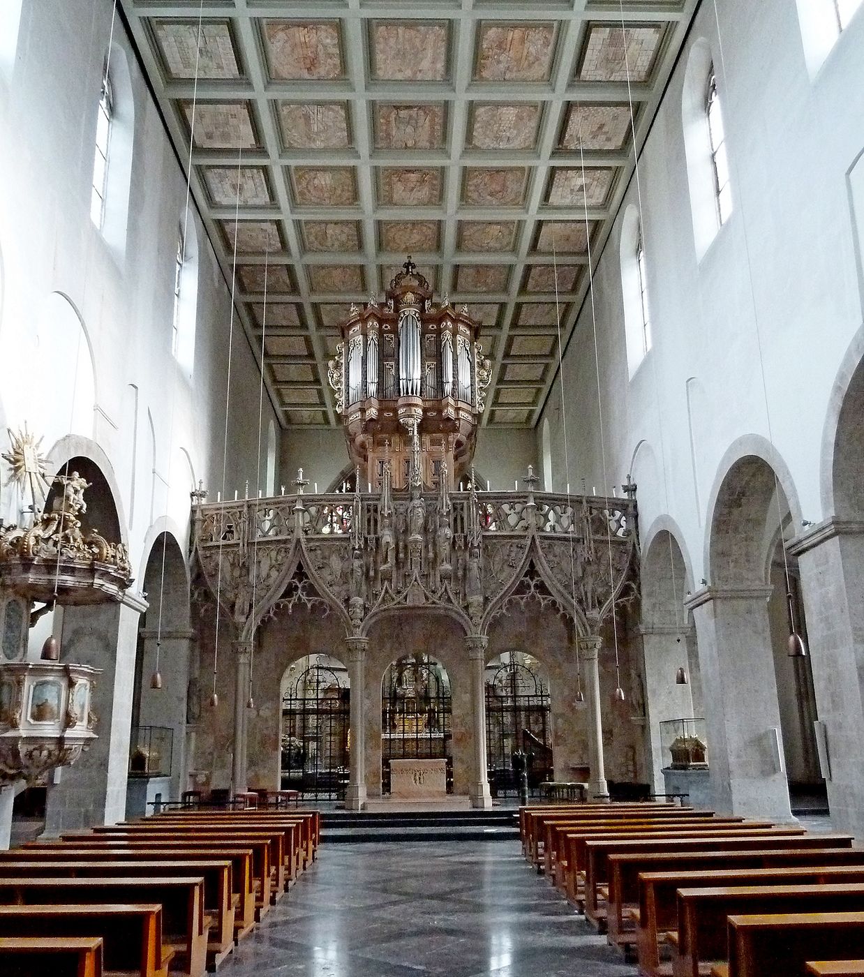 St. Pantaleon inside, Germany