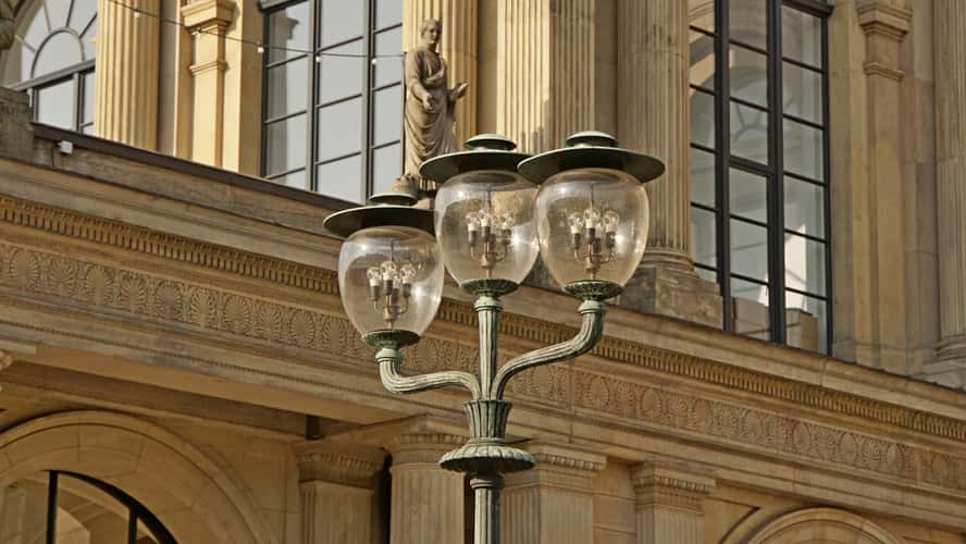 The lamps on the Opernplatz, Hanover
