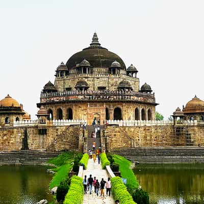 Tomb of Sher Shah Suri, India