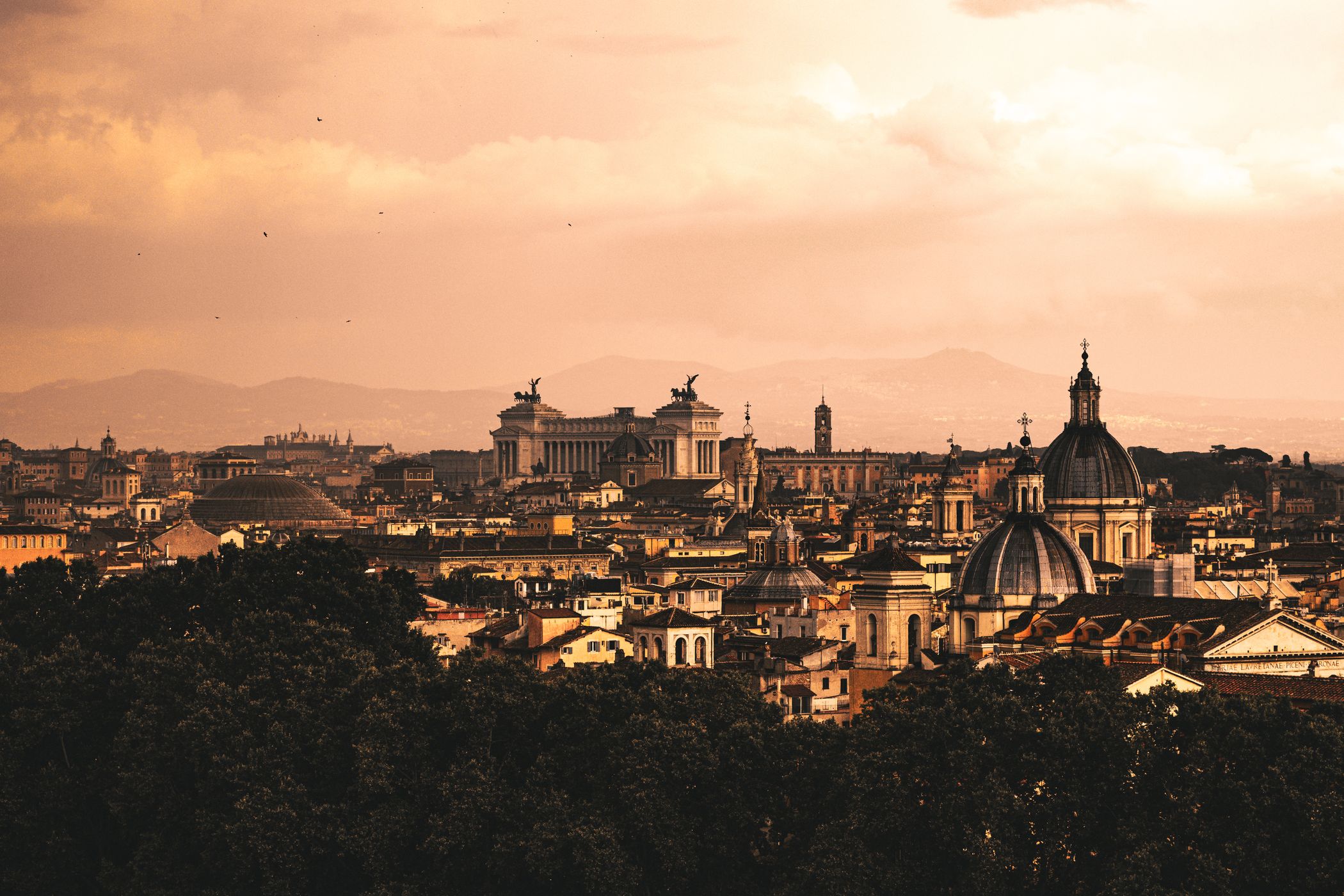View from Castel Sant-Angelo to Basilica di San Pietro, Italy