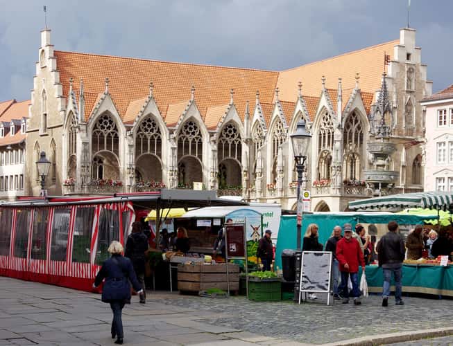 Altstadtmarkt