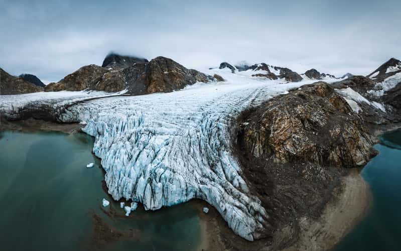 Apusiaajik Glacier