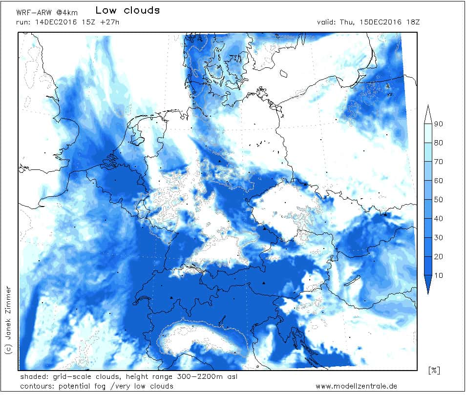 This map shows the low clouds for Germany. Blue areas right inside the white cloud areas usually show the peaks of mountains, rising through the fog. Situations like this offer a great chance to photograph a valley full of clouds from above, as I did in the next image.