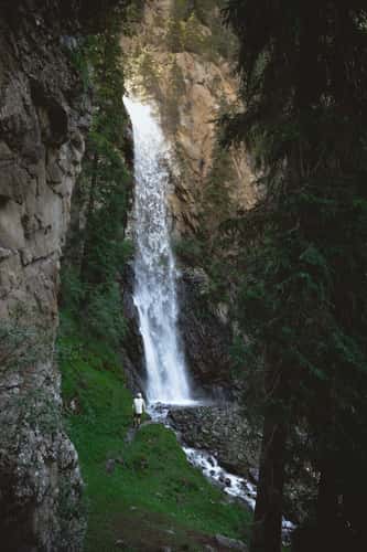 Barskoon Waterfall, Barskoon valley
