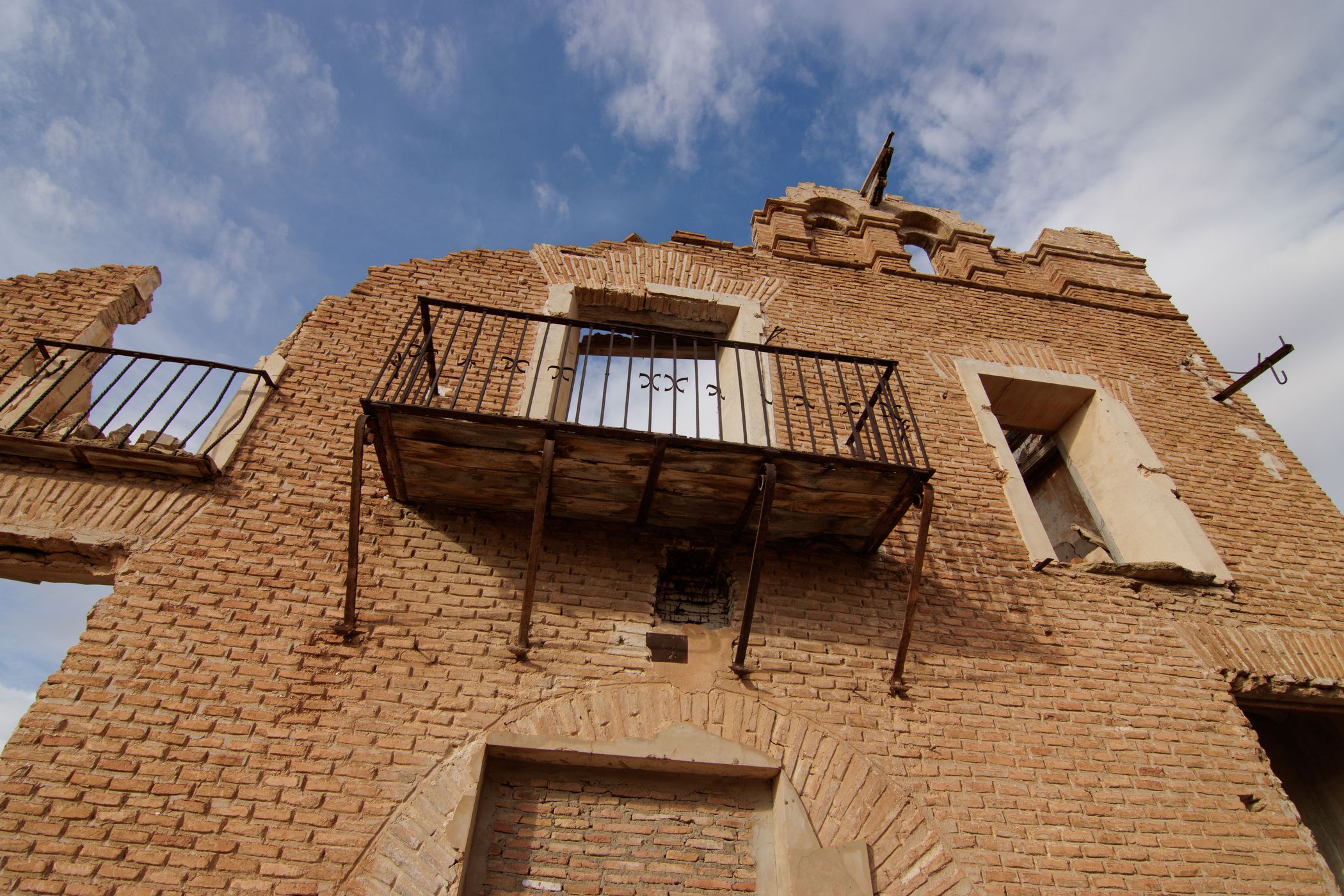 Belchite- Desastres de una guerra, Spain