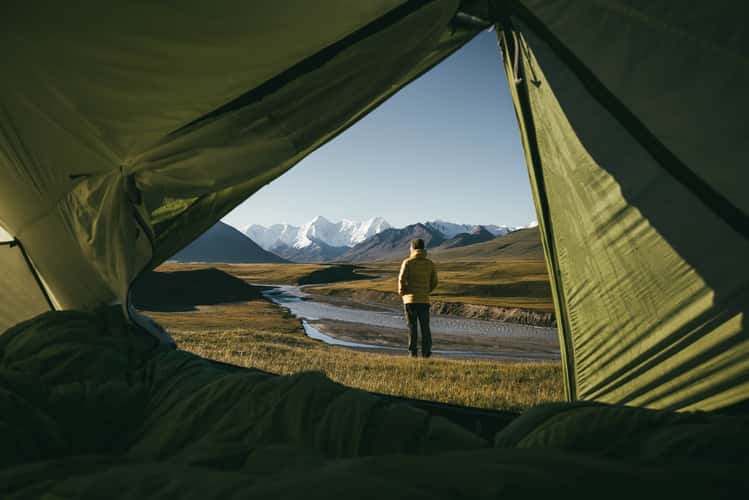 Camping in Sary-Jaz valley