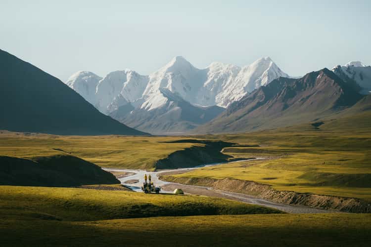 Camping in Sary-Jaz valley