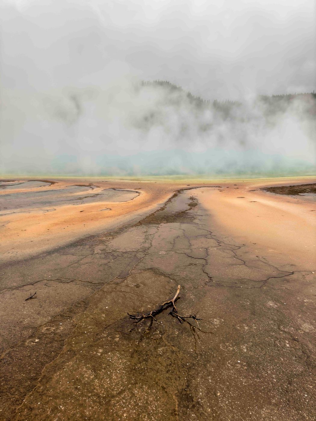 Grand Prismatic Spring, Yellowstone National Park, USA