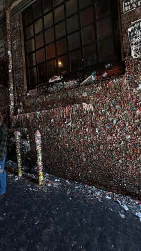Gum Wall, Seattle