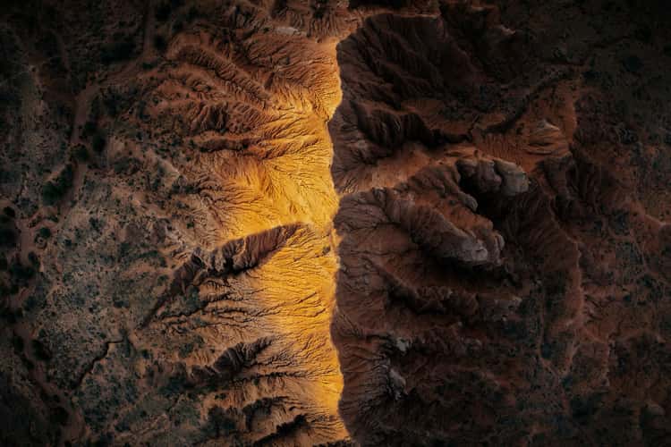 Mars Canyon, Kaji-Say