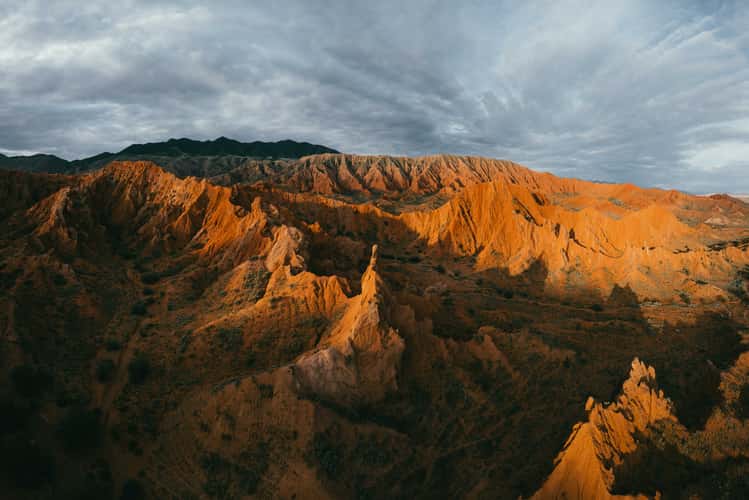 Mars Canyon, Kaji-Say