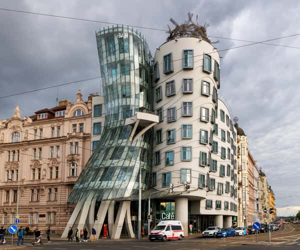 The Dancing House, Prague