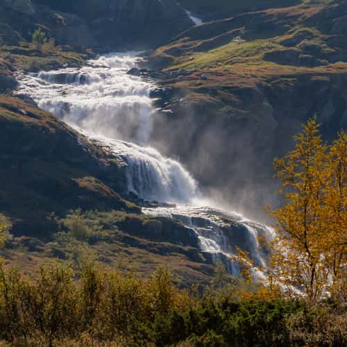 Skarvåi waterfall