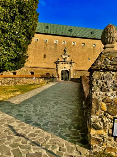 Small entrance bastion to the 'Red Stone' castle.