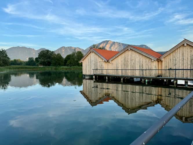 The three cabins at Kochelsee