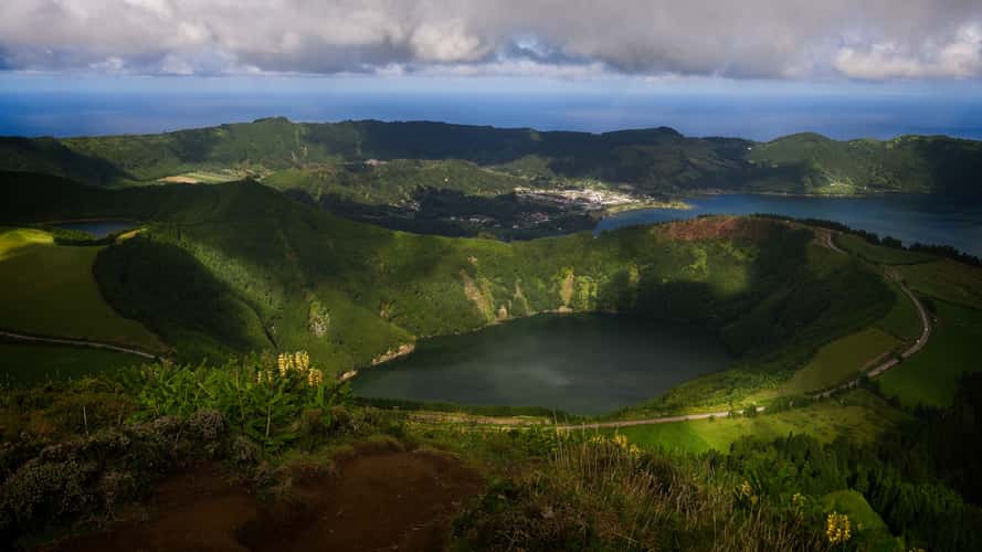 Path to Miradouro da Grota do Inferno, São Miguel, Azores