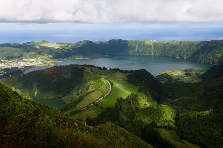 Path to Miradouro da Grota do Inferno, São Miguel, Azores