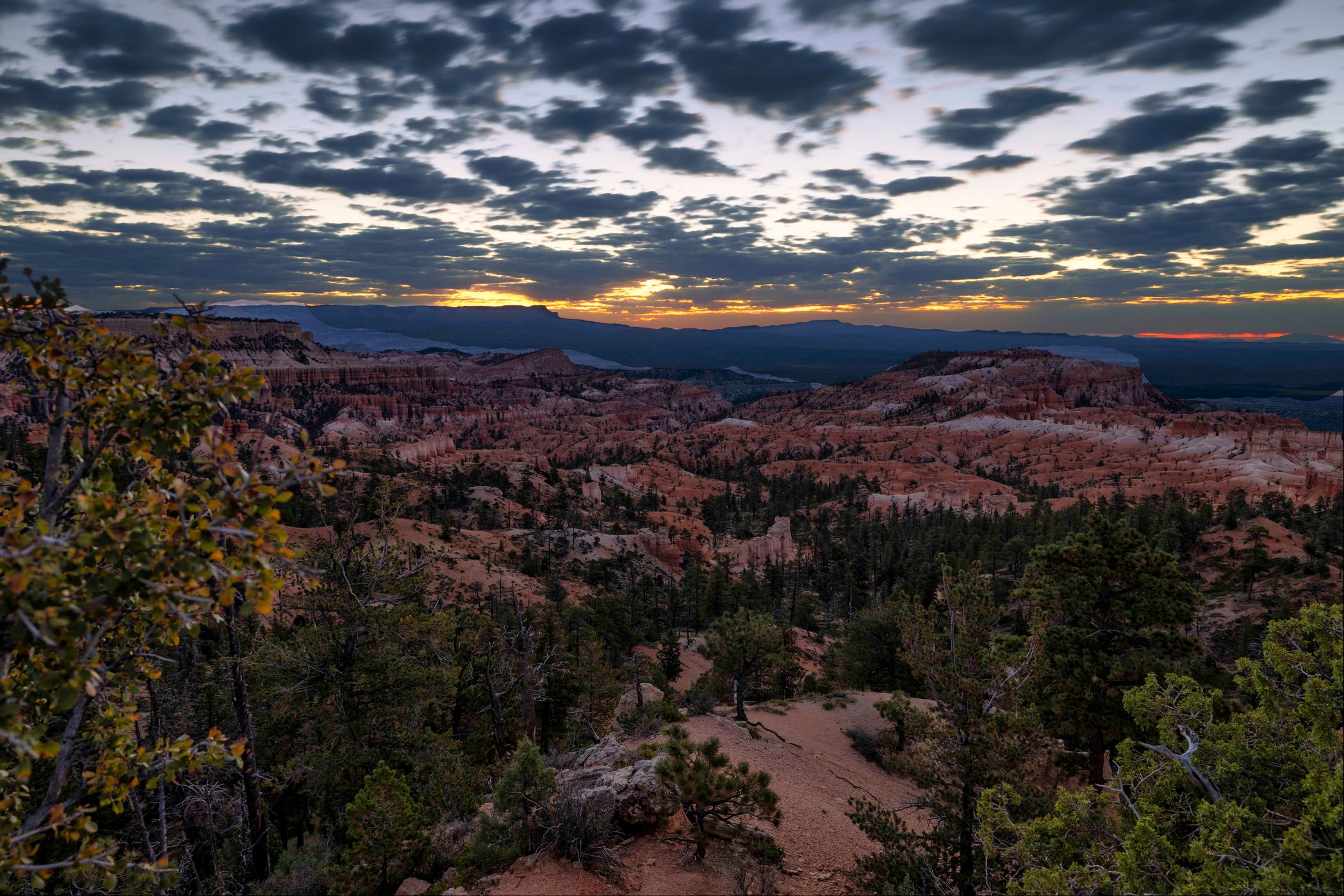Rim Trail Sunrise Point Trailhead, Bryce Canyon, Utah, USA