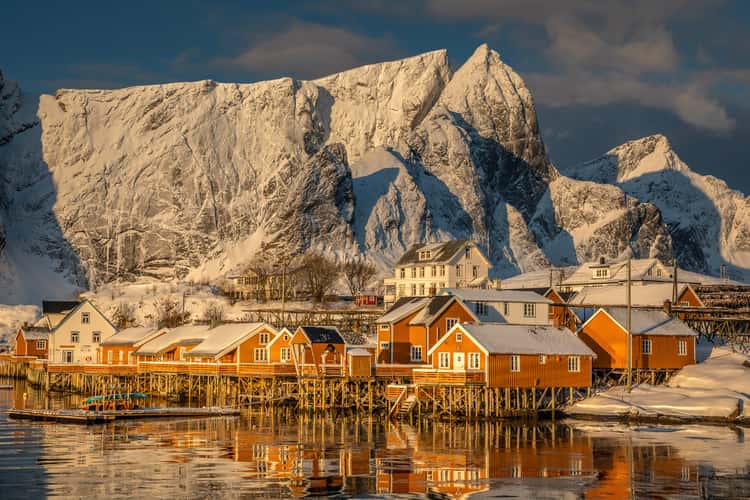 Sakrisøy Roruber, Lofoten