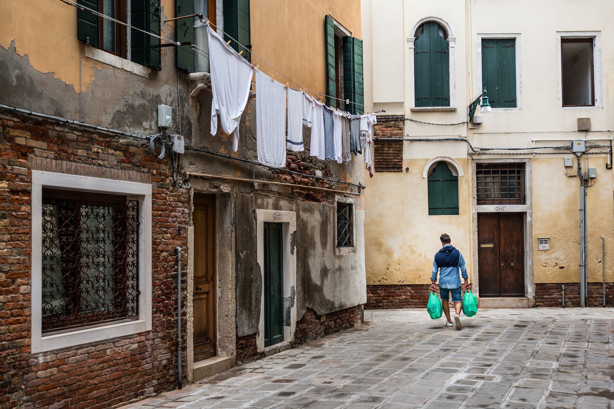 Calle dei Forlani, Venice, Italy