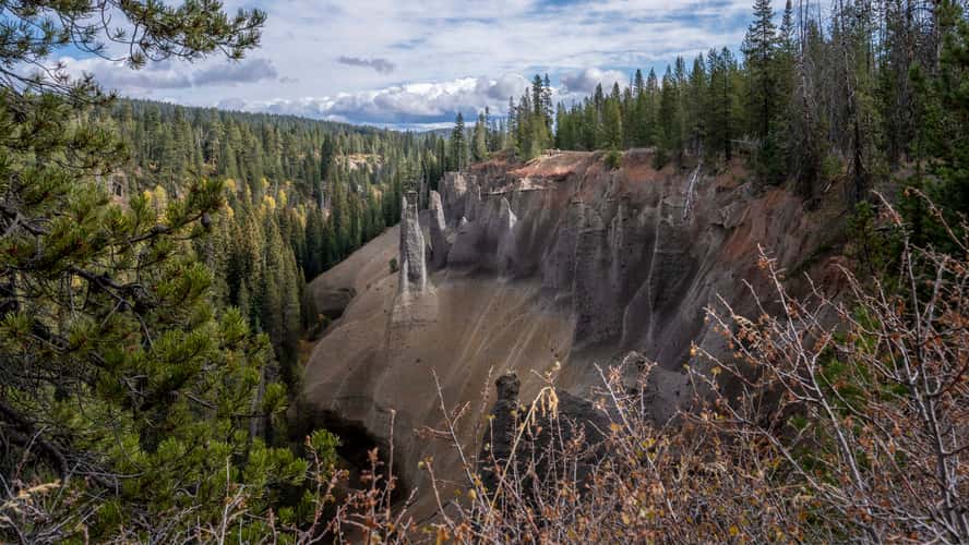 The pinnacles at Crater Lake