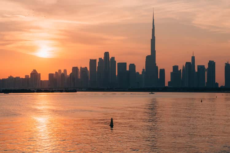 Al jadaf Walk