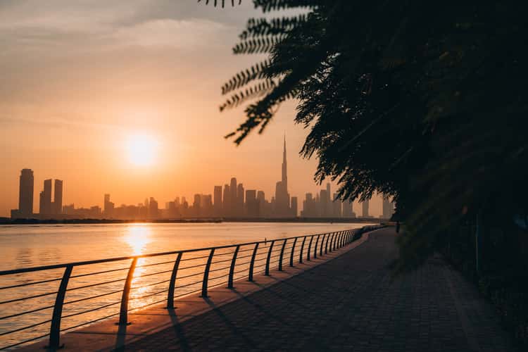Al jadaf Walk