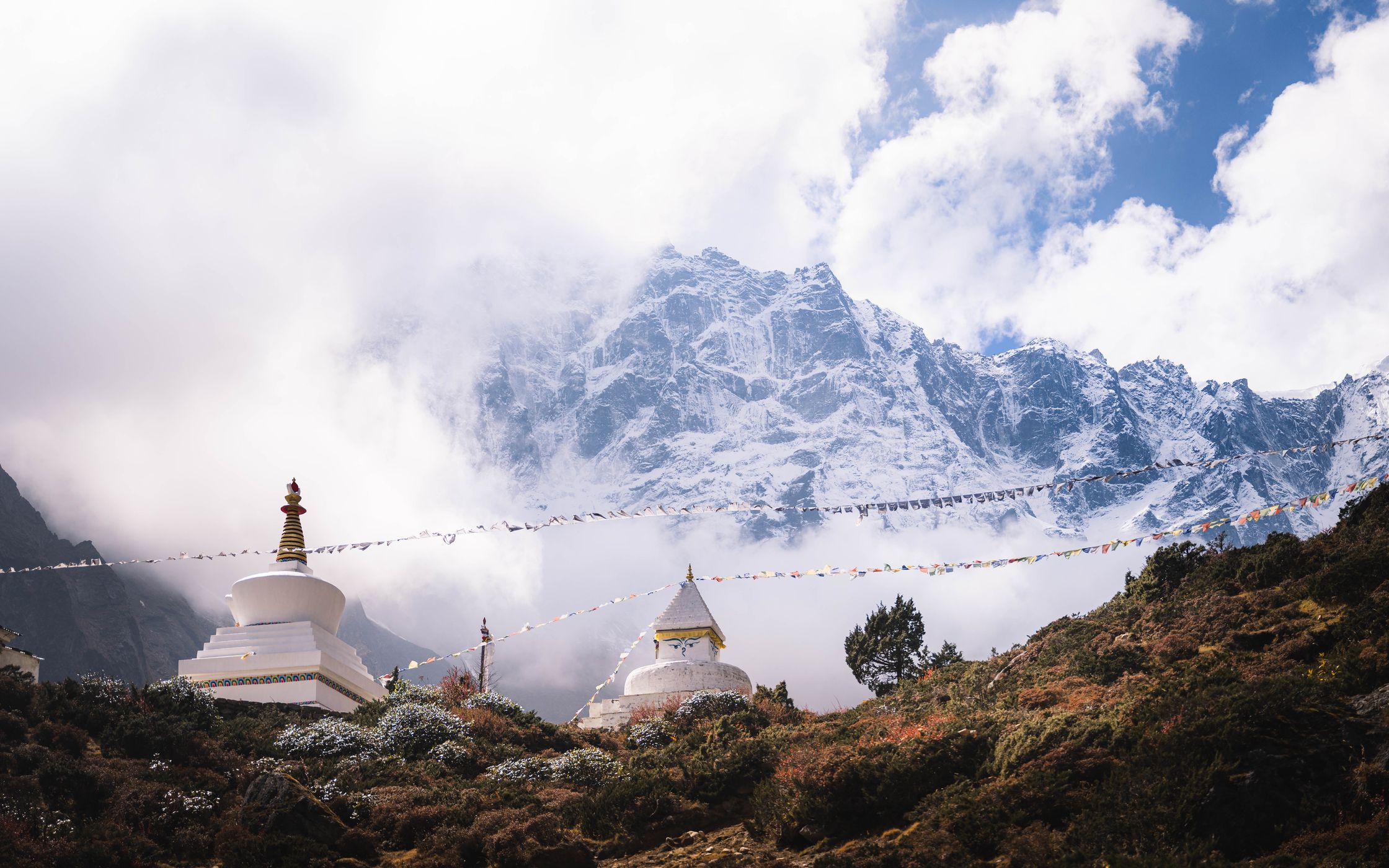 Chorten, Upper Thame, Nepal
