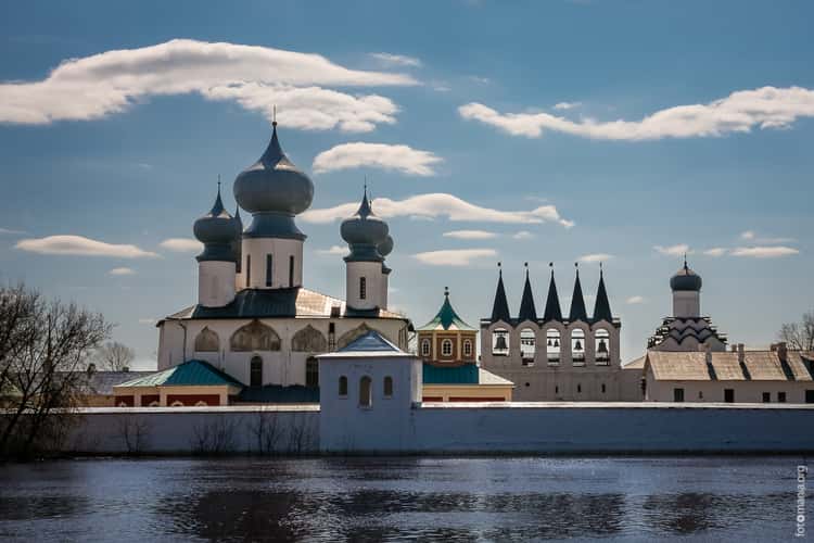 Dormition Monastery, Tikhvin