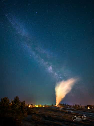 Firehole River, Old Faithful, Yellowstone, Wyoming
