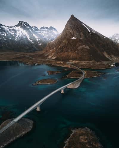 Flakstadbruene (Drone)