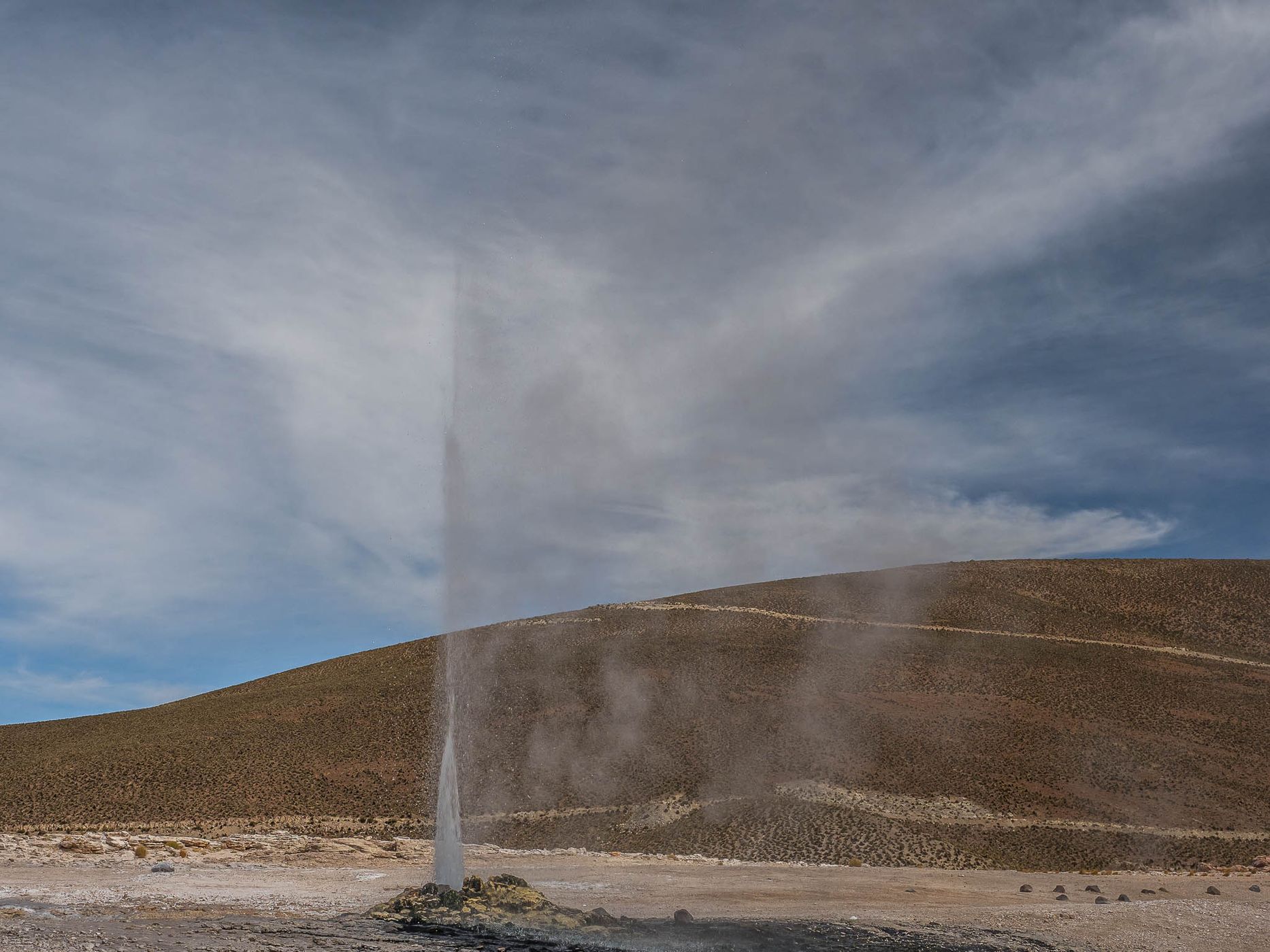 Geyser de Puchuldiza, Chile