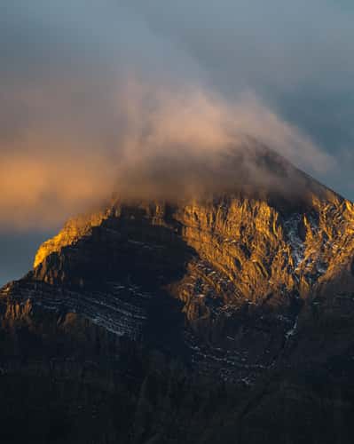 Lake Minnewanka Scenic Dr