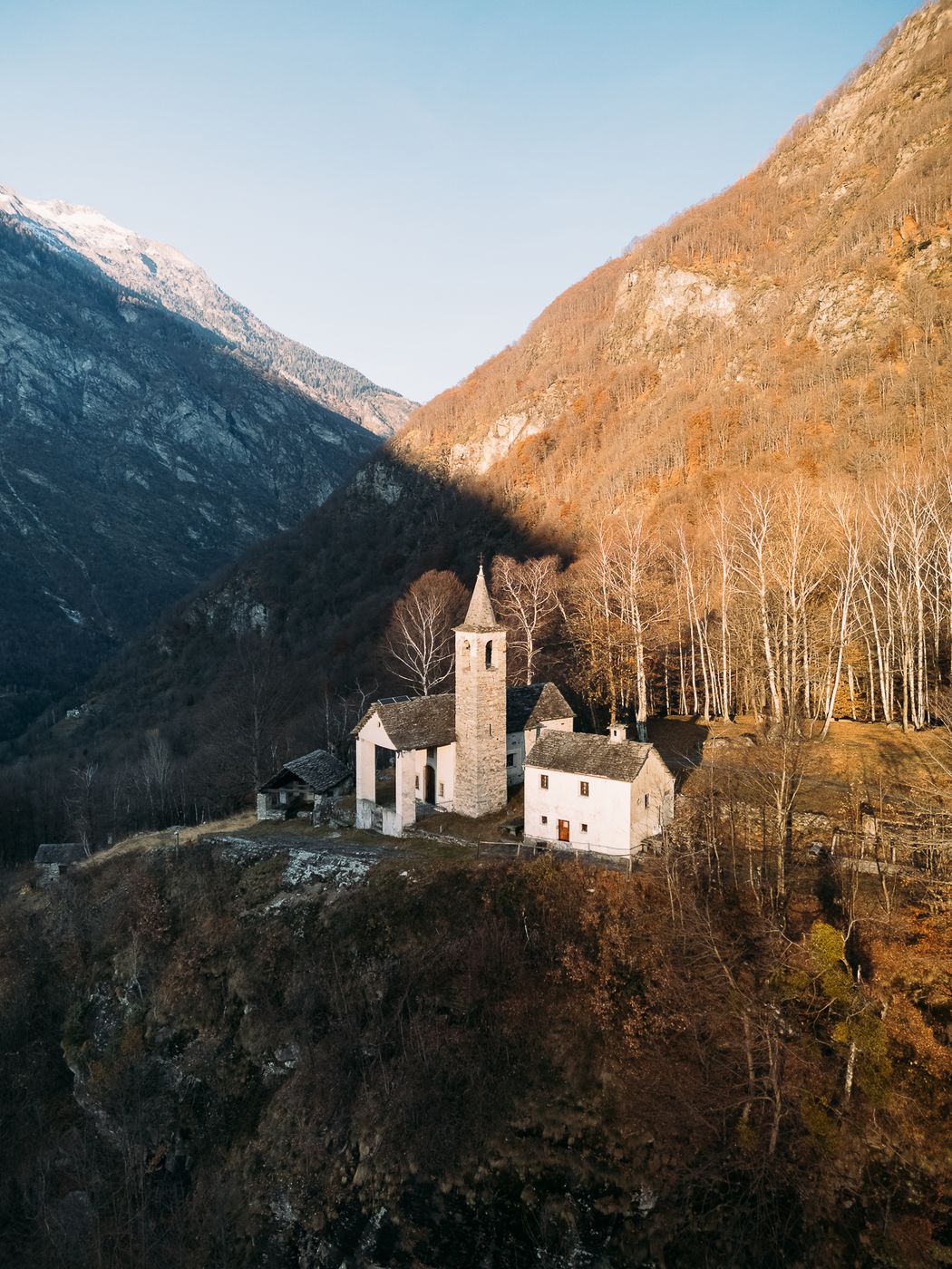 Madonna di Monte, Switzerland