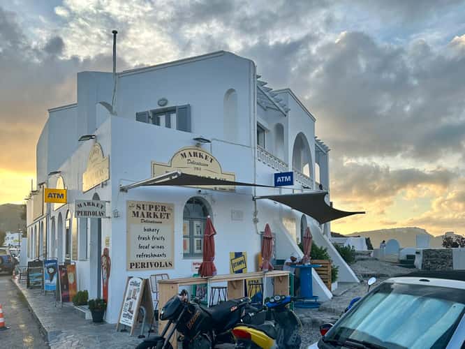Oia to Fira hike