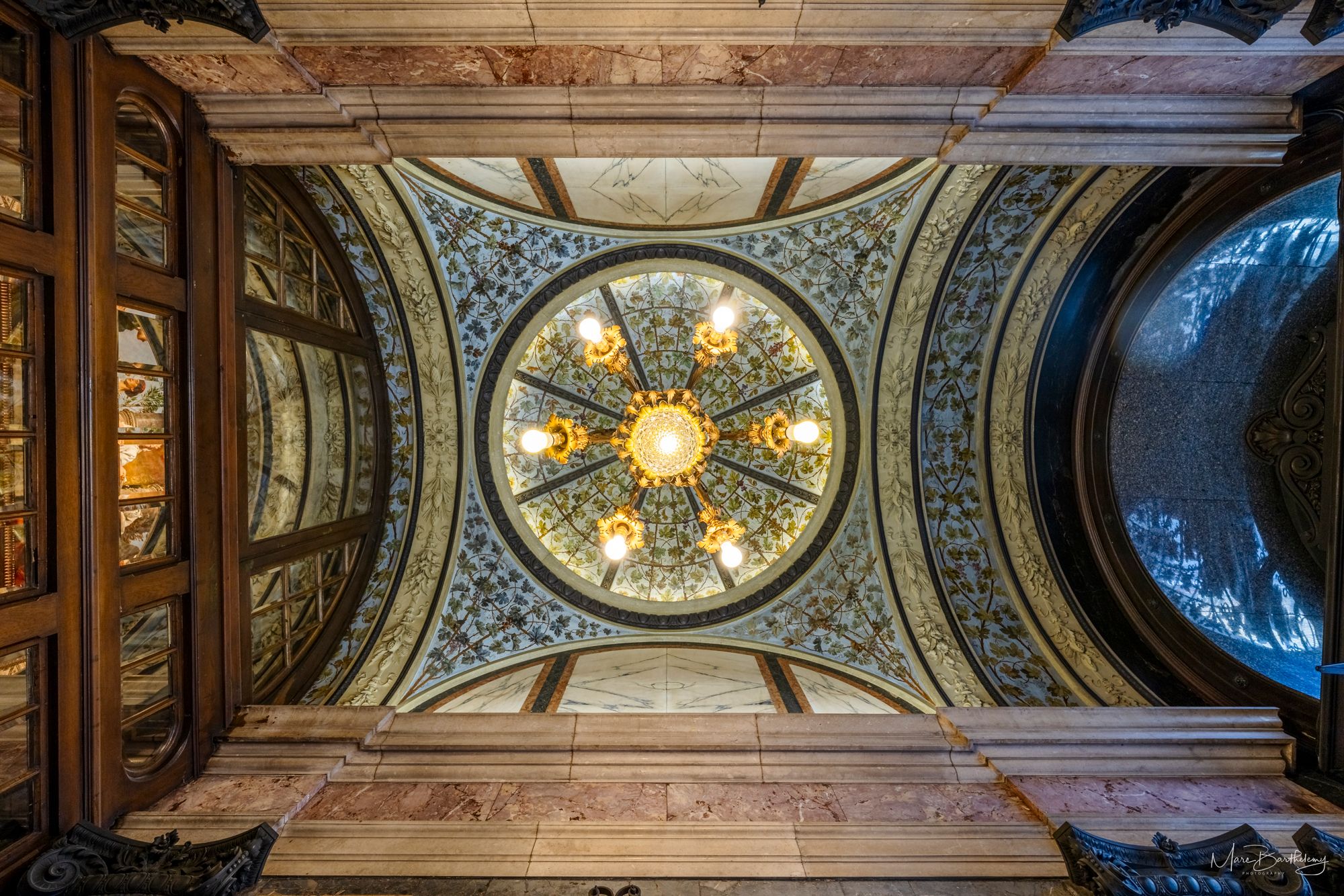 Palais Equitable, Austria
