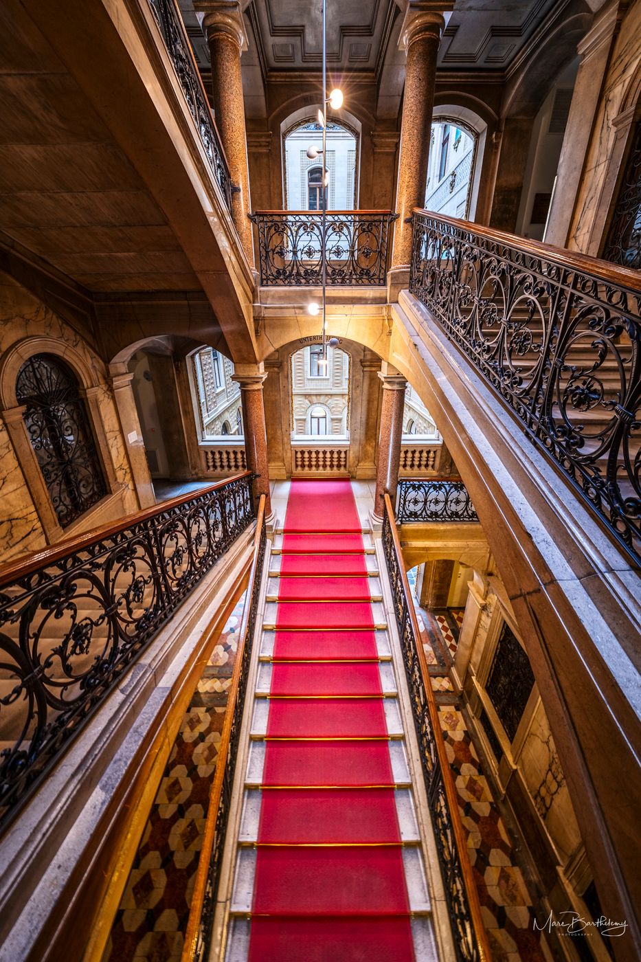 Palais Equitable, Austria