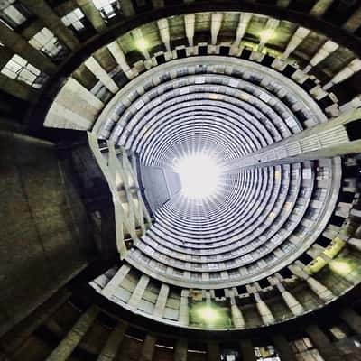 Ponte City Apartments - DlalaNje, South Africa