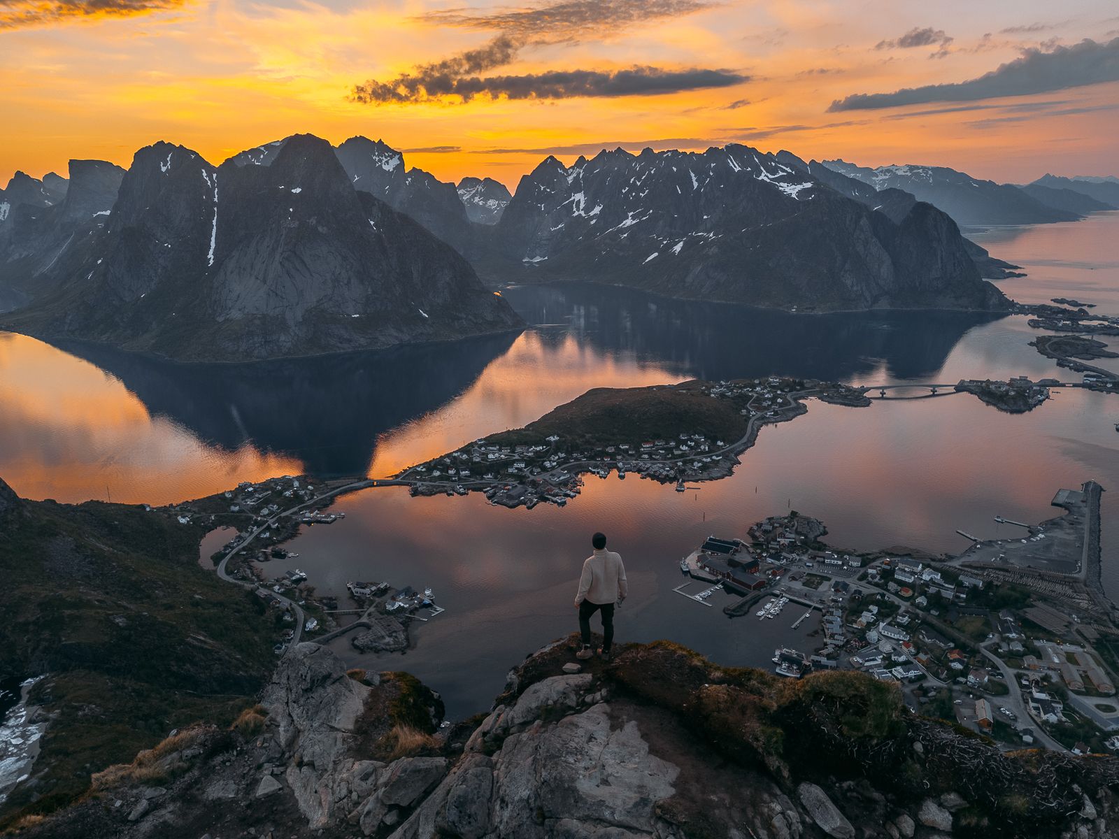 Reinebringen (Drone), Norway