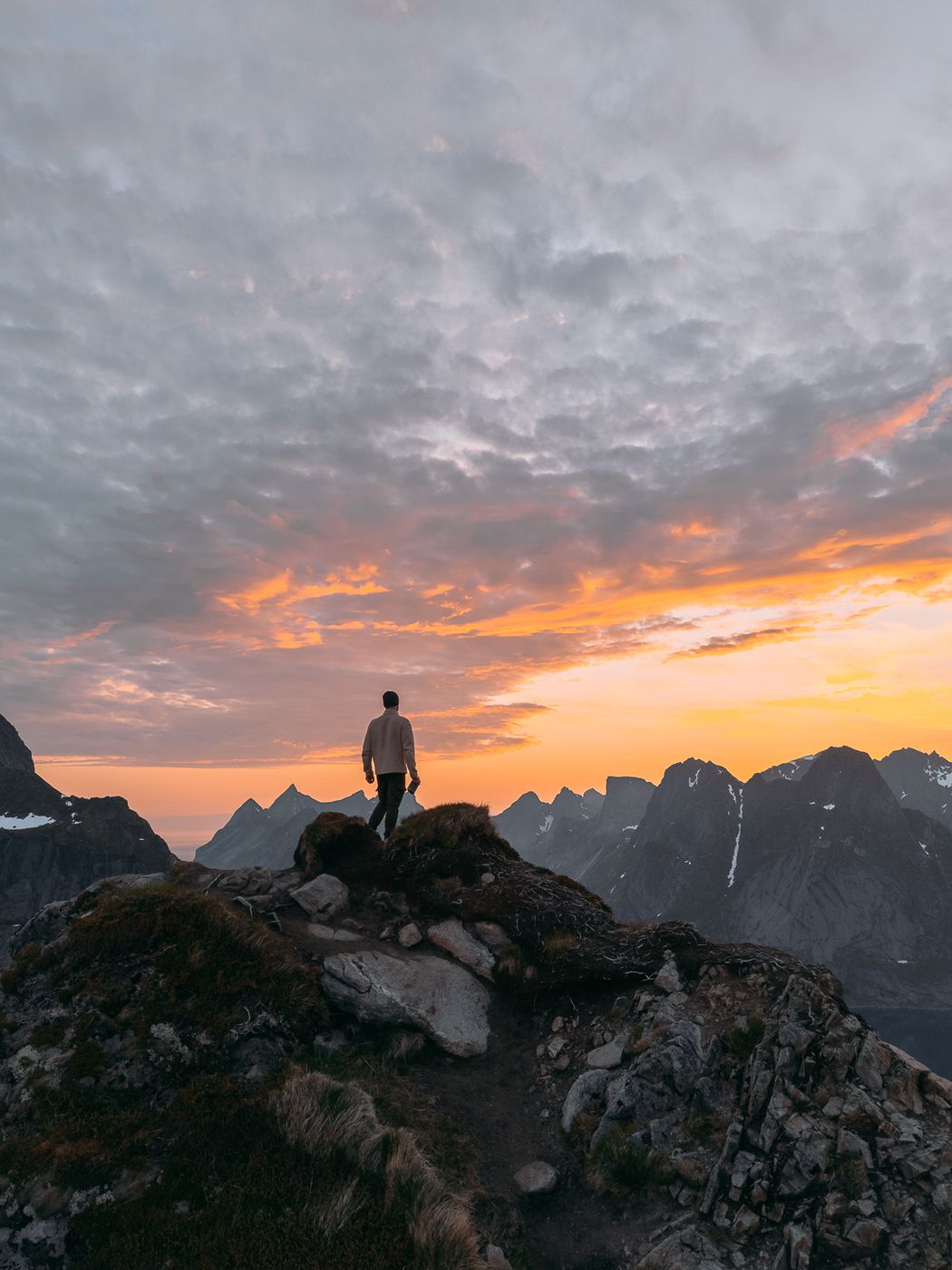 Reinebringen (Drone), Norway