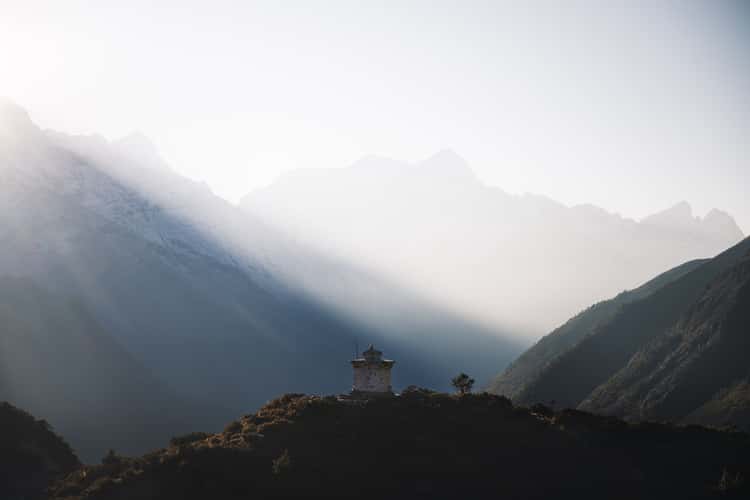 Stupas, Religious houses from upper Thame