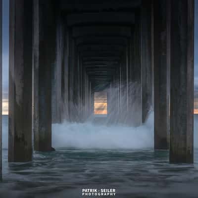 UCSD Scripps Pier, USA