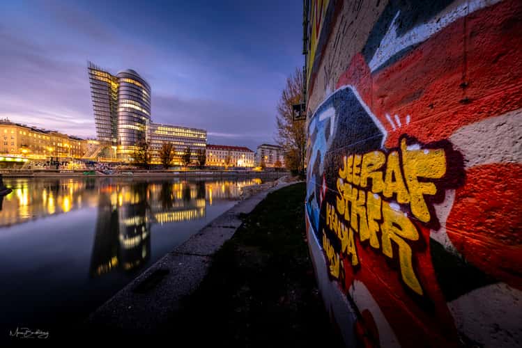 Urania am Donaukanal