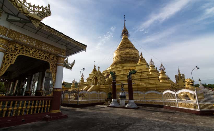BAGAN - Shwemawdaw Paya