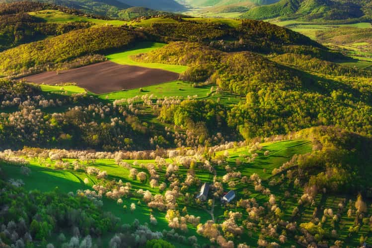 Brdárka village from Vdovčíkovo kreslo