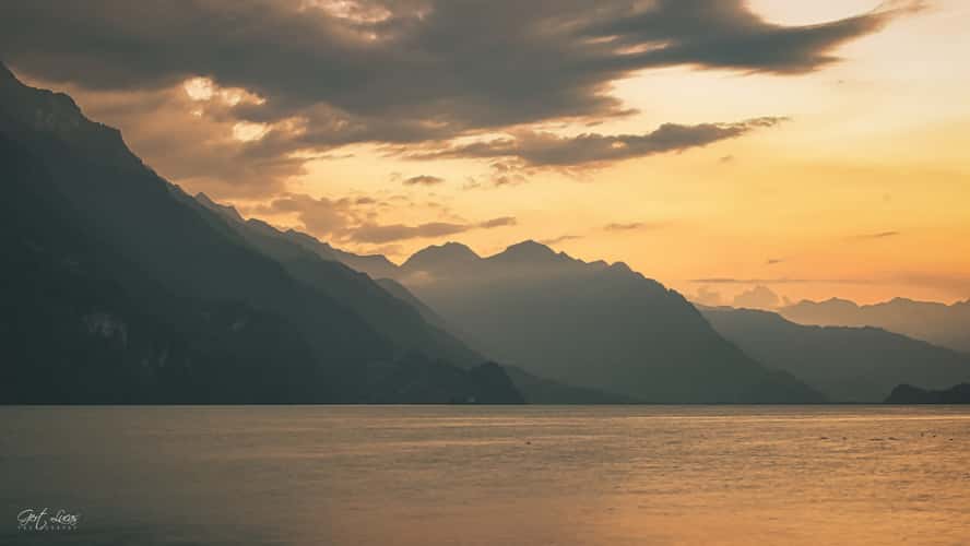 Brienzersee promenade