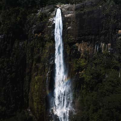 Diyaluma Falls, Sri Lanka