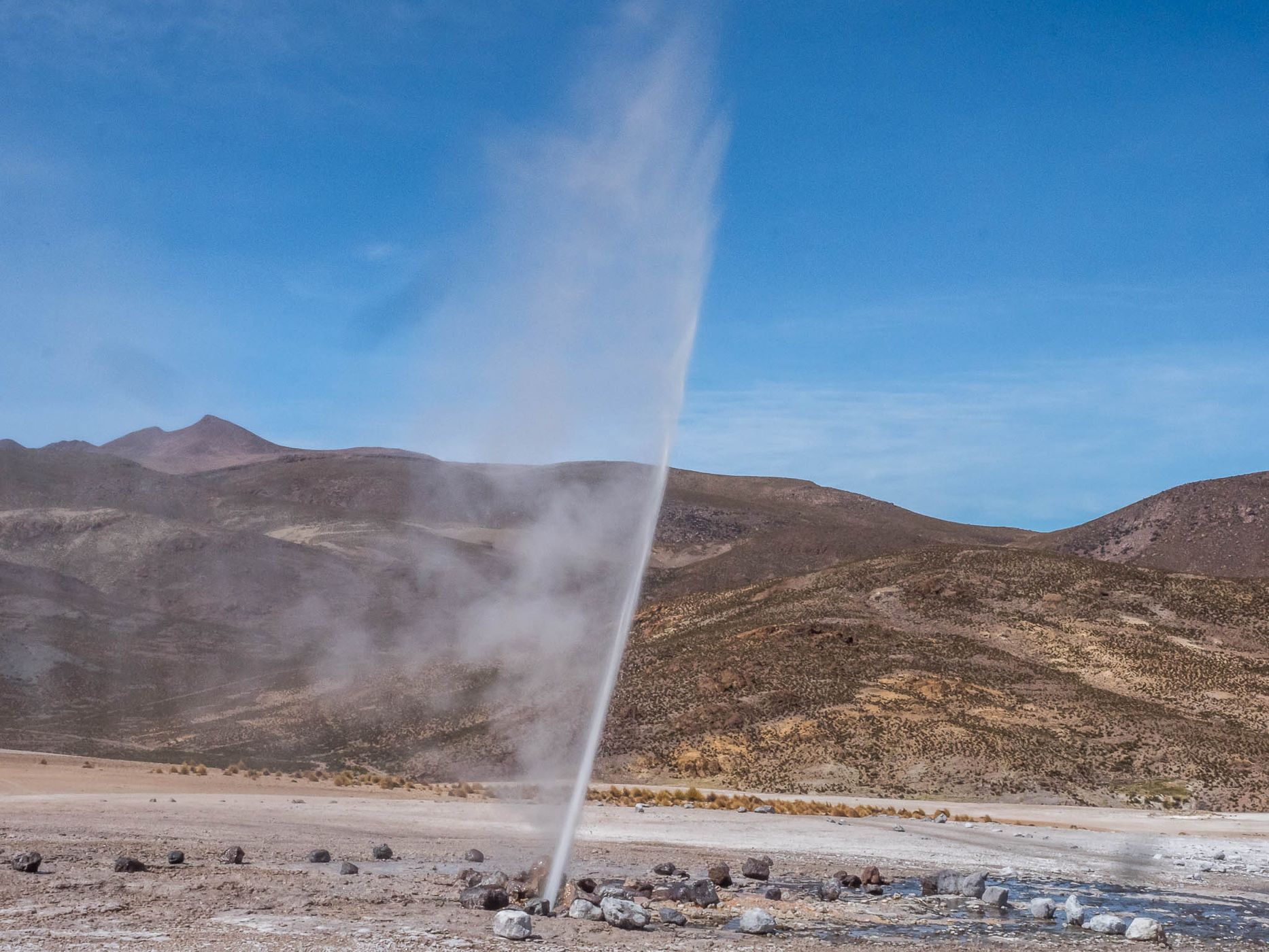 Geyser de Puchuldiza, Chile