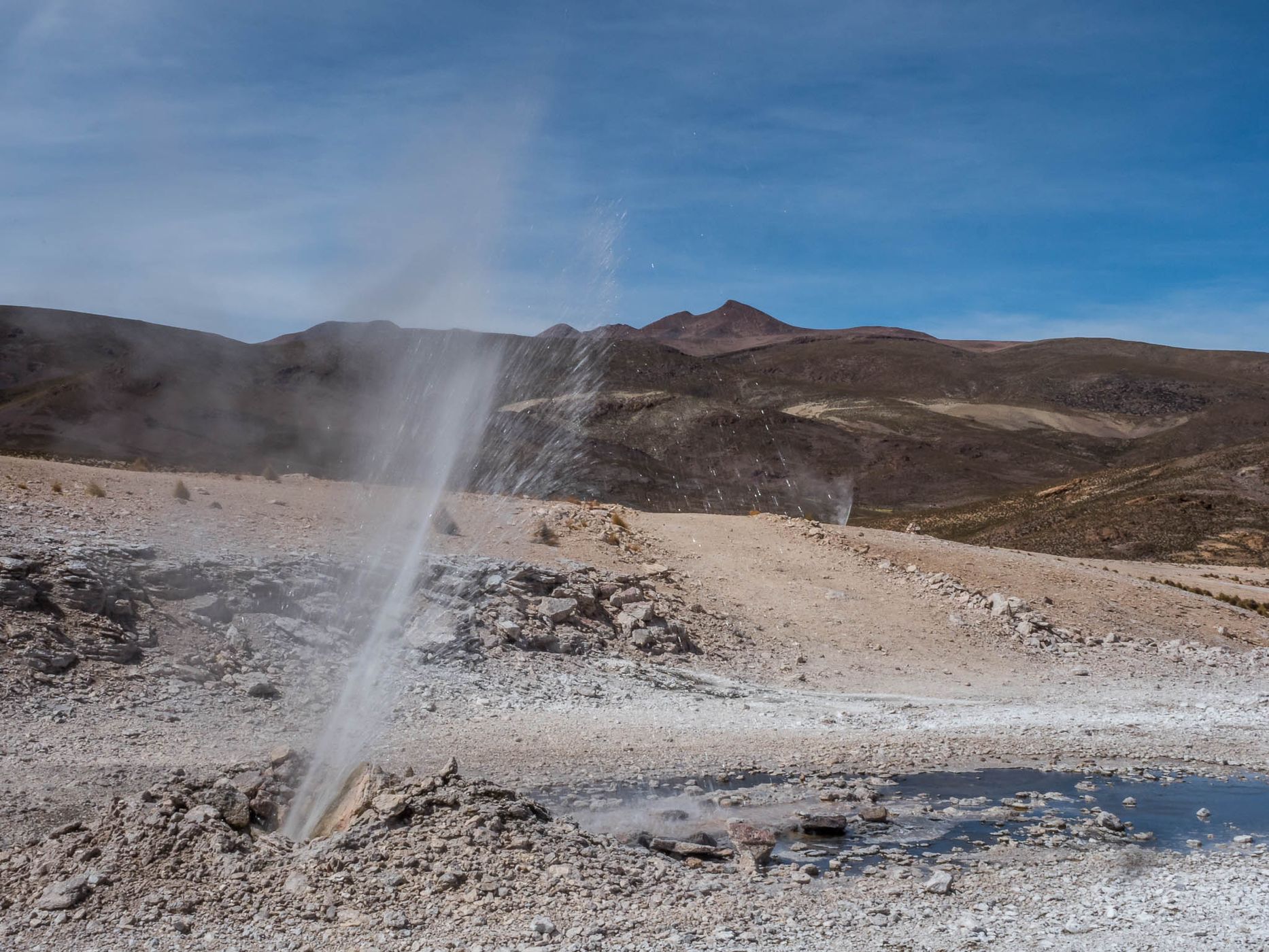 Geyser de Puchuldiza, Chile